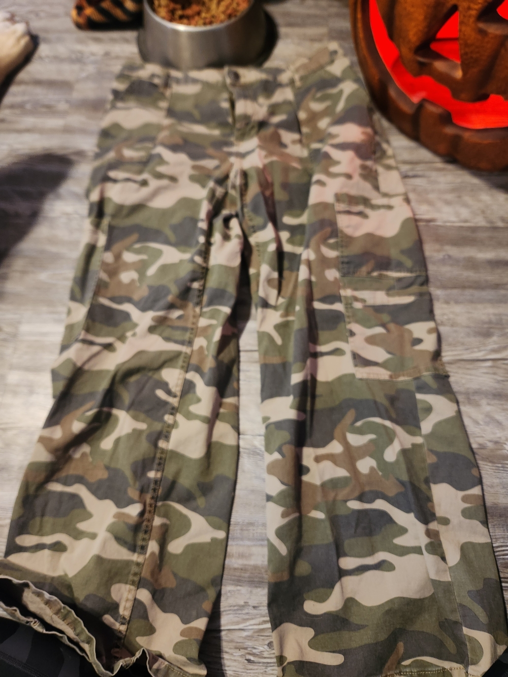 Womens Camo Cargo Pants - Green Camouflage